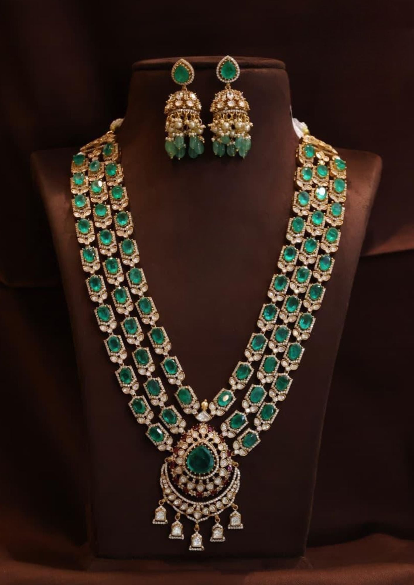 Kundan moissanite stone necklace with earrings