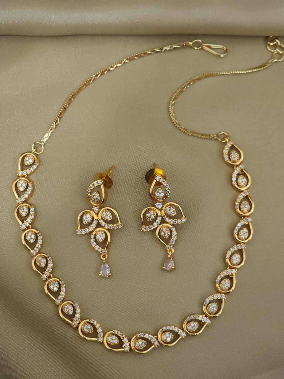 American diamond 18k gold plated necklace with earrings