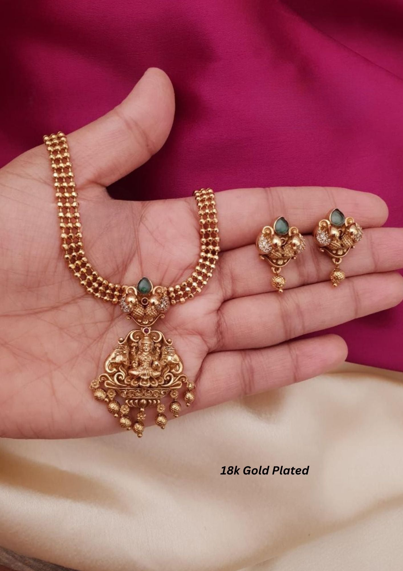 Kundan temple jewelry gold plated necklace with earrings