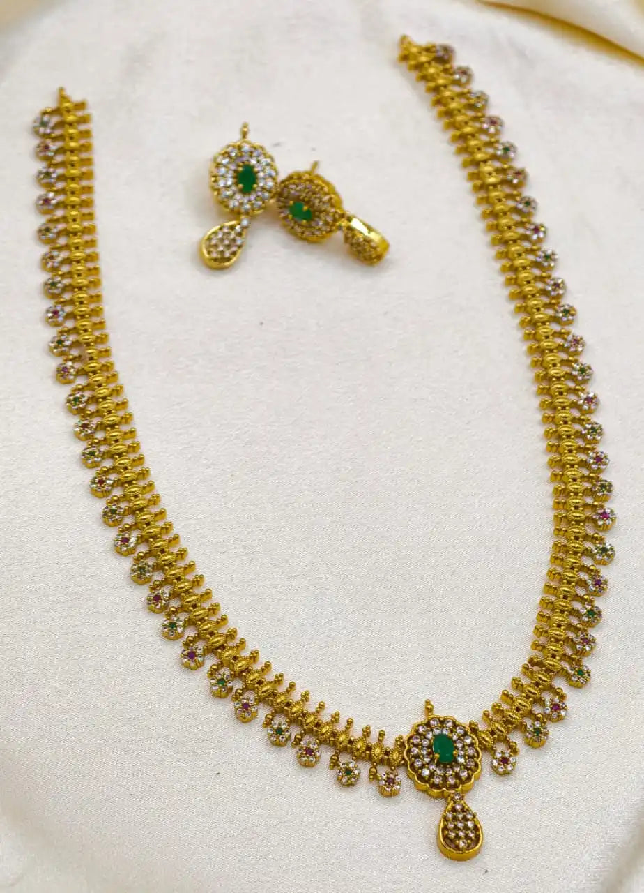 Kundan stones 18k gold plated necklace with earrings
