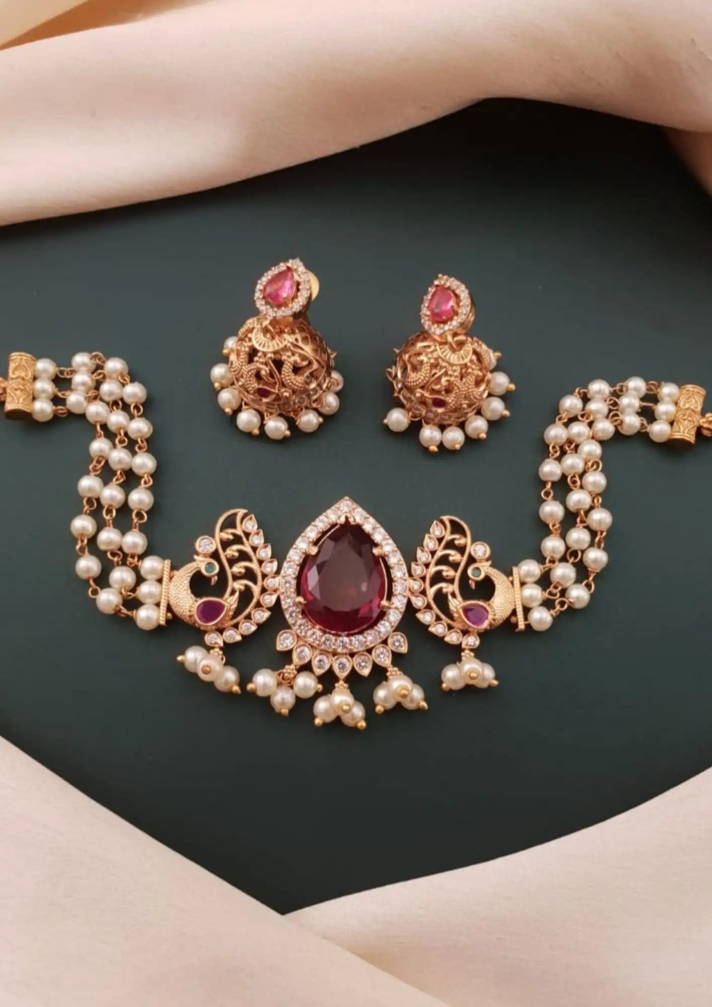 Kundan and beads 18k gold platted necklace choker with earrings